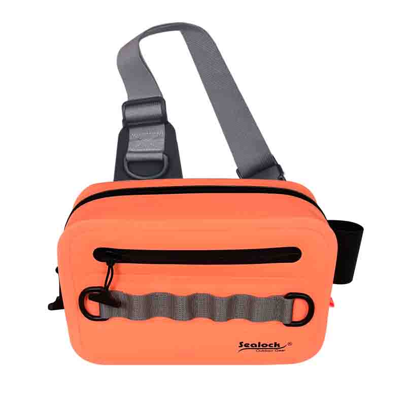 Belt, padding, and hardware — what decides whether a pack rides quietly or bounces